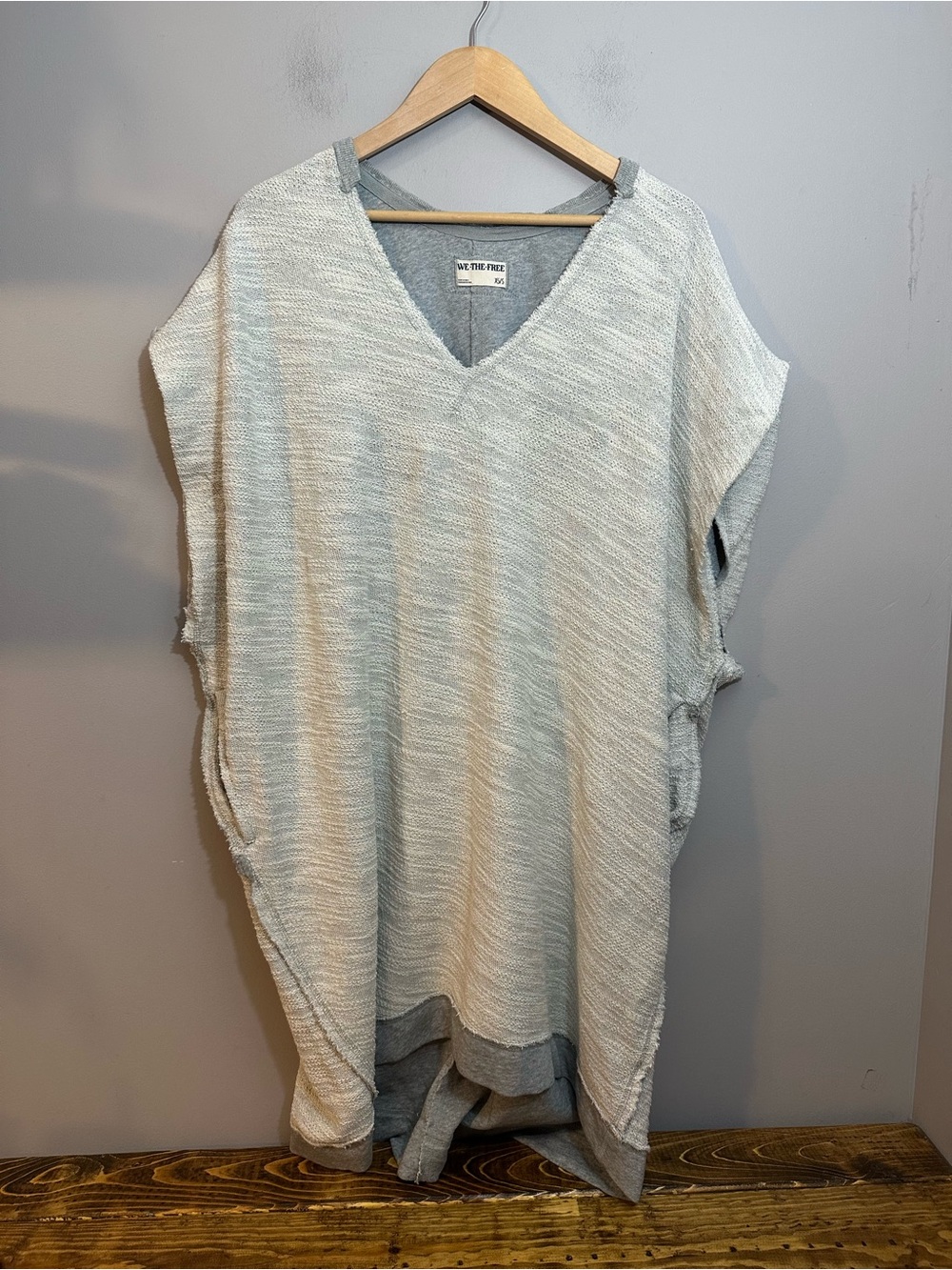 Free People It's On Maxi Vest Sweatshirt We The Free Deep V Heather Gray XS/S - Picture 4 of 11
